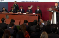 Presidente de México anuncia nueva planta automotriz y más inversiones