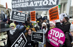 Corte permite restricciones al aborto en Texas