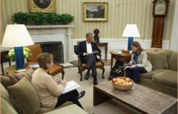 Se reúne Obama con equipo de seguridad nacional por ébola