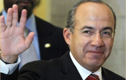 Calderón evalúa crear «otra opción política» ante la «corrupción» del PAN