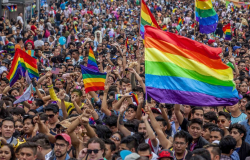Marchan 20 mil por el ‘Orgullo Gay’ en DF