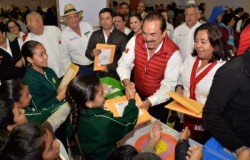 Lleva Gobierno de Tamaulipas apoyos a familias de San Fernando