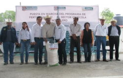Entrega Gobierno de Tamaulipas material agrícola a productores rurales de Llera
