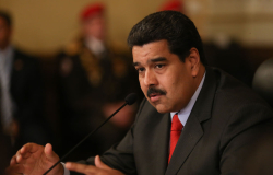 Declara Maduro emergencia económica en Venezuela