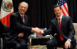 Energía domina cita entre presidente Peña Nieto y gobernador de Texas