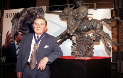 Falleció el escultor yucateco Humberto Peraza Ojeda