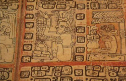 Sobrevivió escritura jeroglífica maya a la época colonial