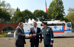 Estado Mayor Presidencial recibe ambulancia donada por el Reino Hachemita de Jordania