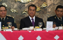 Honra Nuevo León a Ejército Mexicano en su día