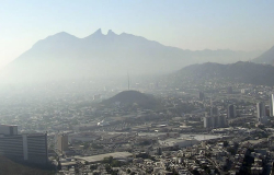 Advierte Estado por mala calidad del aire en metrópoli