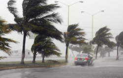 Pronóstico oficial de próximos huracanes. Preparan mecanismos de seguridad