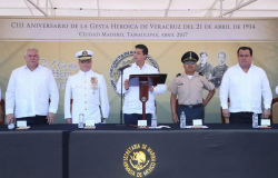 Conmemora Gobernador Gesta Heroica de Veracruz
