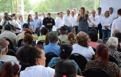 En Reynosa, Maki atiende Audiencia Pública a ciudadanos de El Olmo y colonias del sector