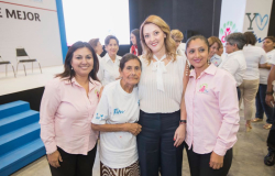 Entrega DIF Tamaulipas lentes y aparatos auditivos a personas de 16 municipios