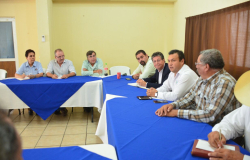 Escucha y orienta Gobierno de Tamaulipas a productores de la entidad.