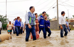 Lleva Gobierno de Tamaulipas atención a familias damnificadas por lluvias en Nuevo Laredo