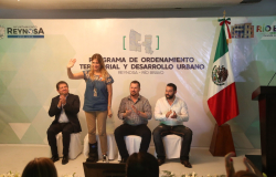 Presiden alcaldes de Reynosa y Río Bravo reunión del Programa de Ordenamiento Territorial y Desarrollo Urbano