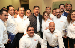 Refrendan Gobierno de Tamaulipas y magisterio unidad en la reconstrucción del tejido social