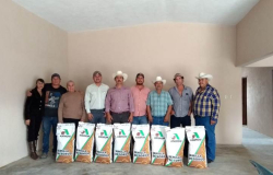Gobierno del Estado entrega 10 toneladas de semilla de calidad