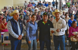 Más de 2.5 MDP reciben agricultores de Méndez por concepto del Seguro Agrícola