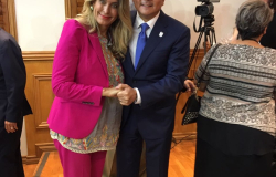 Felicita Maki Ortiz a Alcalde de Nuevo Laredo por su Segundo Informe