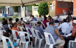 Atiende COMAPA a ciudadanos en la López Portillo