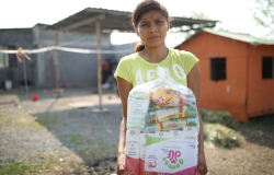 Lleva DIF Tamaulipas apoyos alimentarios a comunidades rurales.