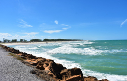 Tamaulipas implementa nuevos protocolos en destinos turísticos de playa.