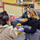 DIF Reynosa reparte cobijas y alimento caliente a personas vulnerables ante las bajas temperaturas
