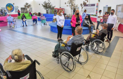 DIF Reynosa entregó sillas de ruedas