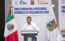 Cumple Francisco García Cabeza de Vaca a los trabajadores del Gobierno del Estado.