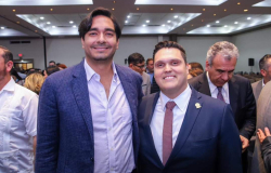 Felicitó Alcalde Carlos Peña Ortiz a Diputado de VII Distrito por su Informe Legislativo