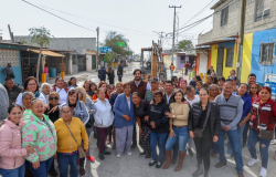 Dio arranque a pavimentación el Alcalde de Reynosa Carlos Peña Ortiz