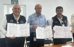El rector Dámaso Anaya sostiene acuerdos de la UAT con el sistema portuario de Altamira