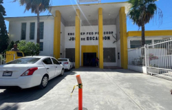 Suspensión de clases en Preparatoria Federal «José de Escandón» en Reynosa debido a paro de maestros