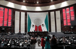López Obrador Celebra Aprobación del Fondo de Pensiones por Diputados