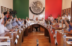 Decimo tercera Sesi贸n Ordinaria de Cabildo en la Capital