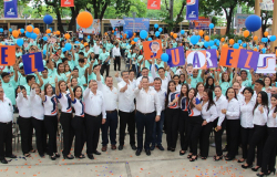 Recibe José Suárez apoyo de universitarios mantenses para Rector de la UAT