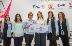 Entrega Mariana Gómez apoyos