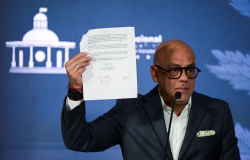 Parlamento Europeo reconoce a Edmundo González como presidente de Venezuela