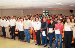 Comienza actividades Instituto Tecnológico Superior de El Mante con reconocimiento a estudiantes sobresalientes